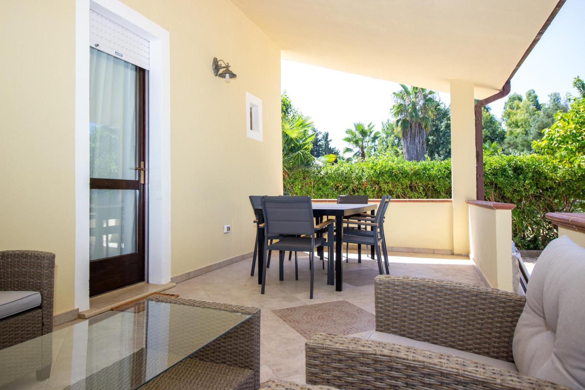 Isla Country Apartments Alghero ซานตา มาเรีย ลา ปาลมา ภายนอก รูปภาพ