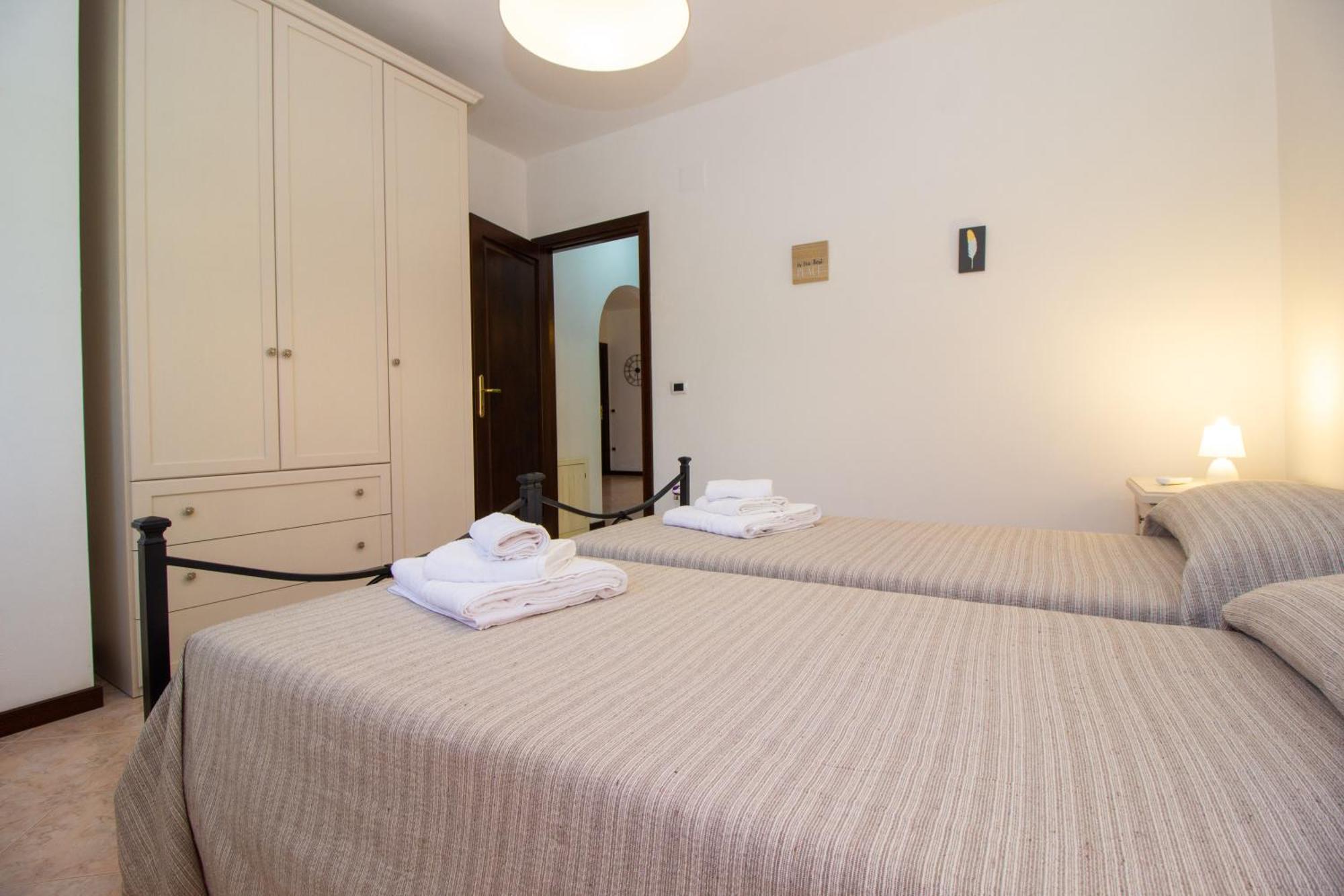 Isla Country Apartments Alghero ซานตา มาเรีย ลา ปาลมา ภายนอก รูปภาพ